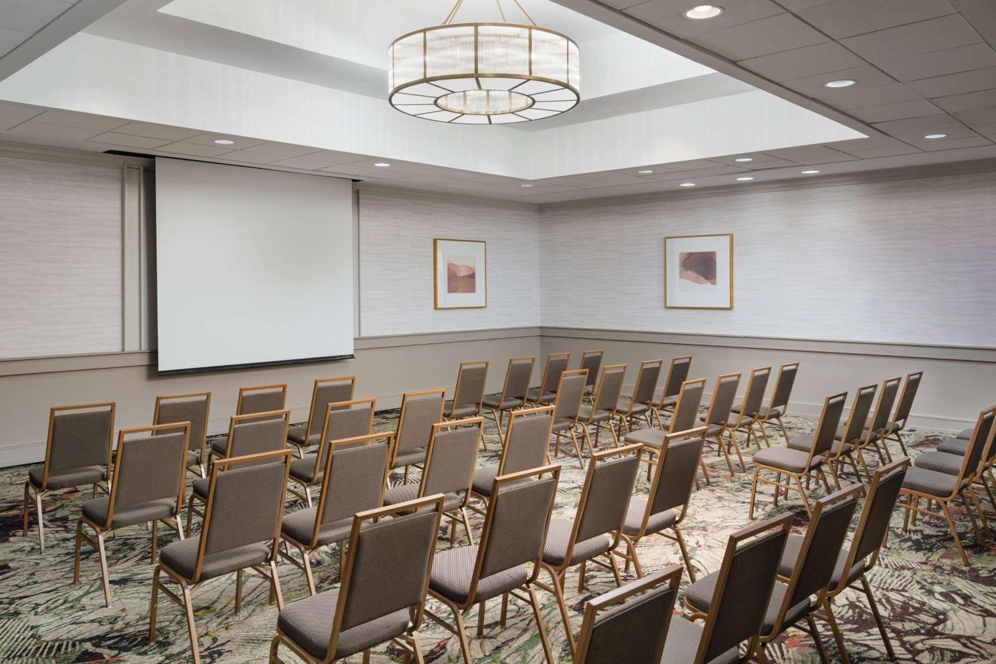 Hilton East Germantown Area 3*孟菲斯大使馆
