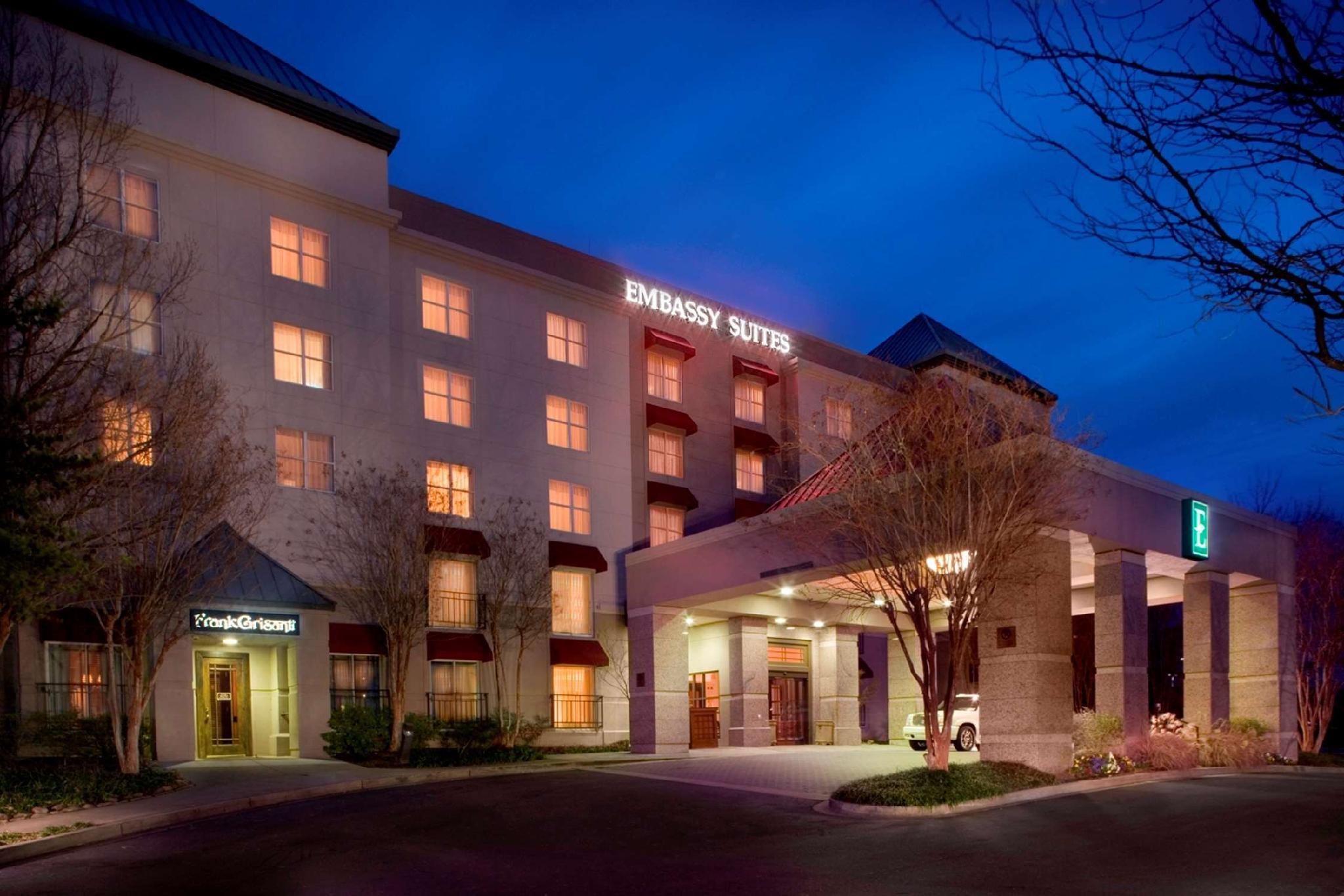Hotel Embassy By Hilton East Germantown Area