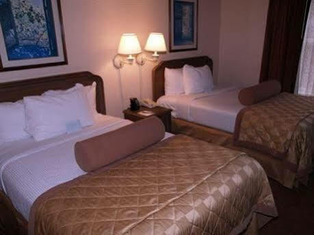 Embassy By Hilton East Germantown Area Hotel 3*