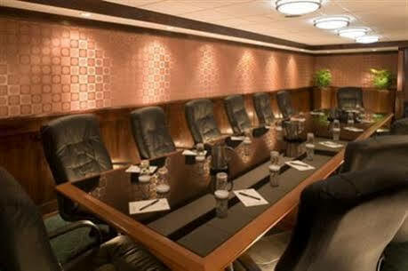 Embassy By Hilton East Germantown Area 3*